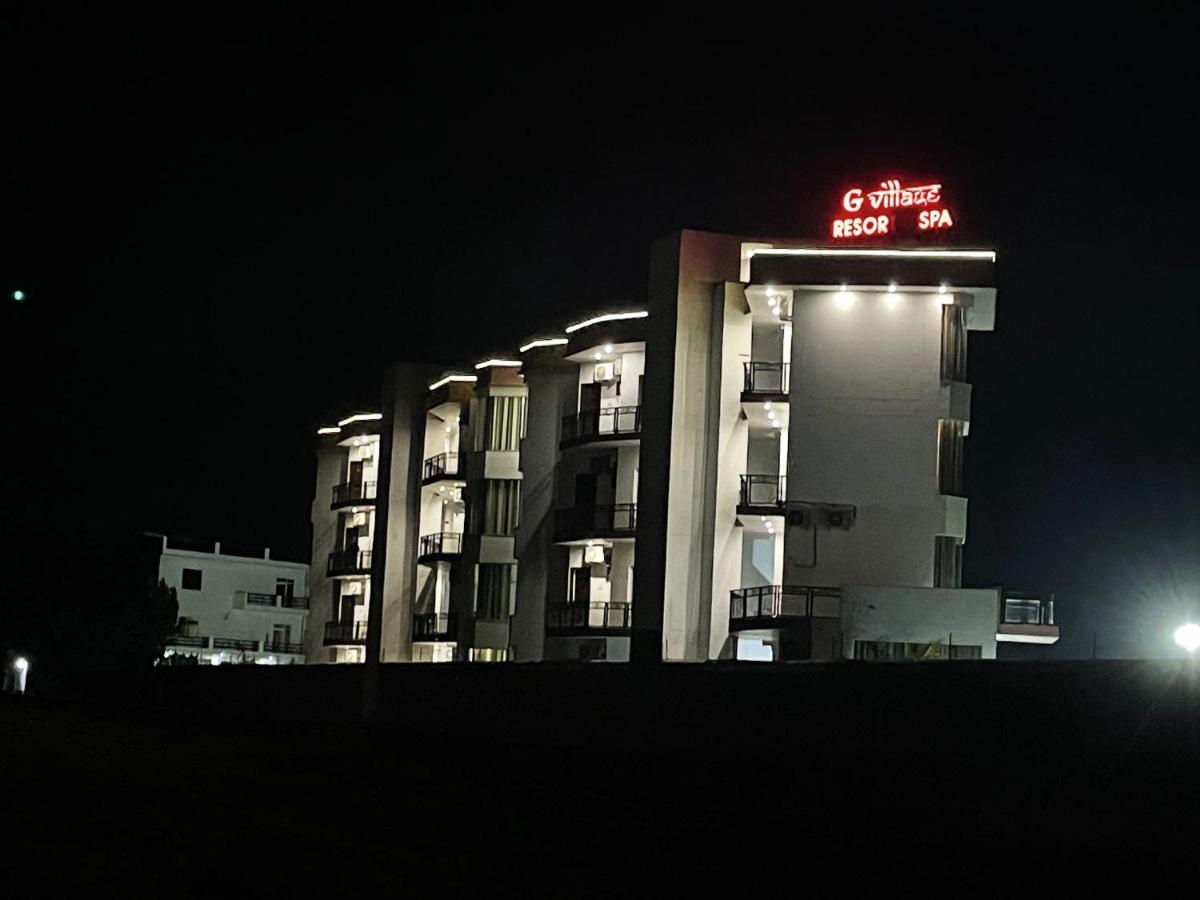 Sumedha G Village Resort And Spa Raiwala 外观 照片