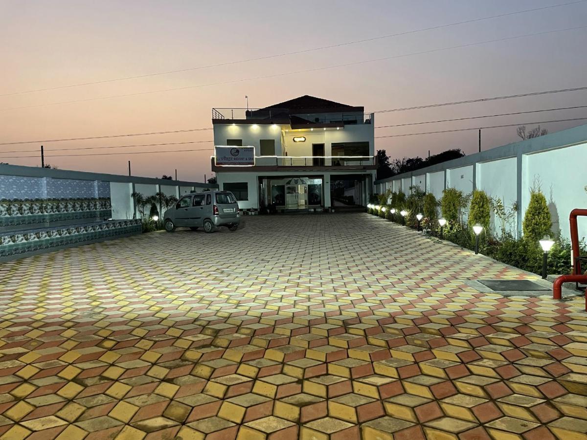 Sumedha G Village Resort And Spa Raiwala 外观 照片