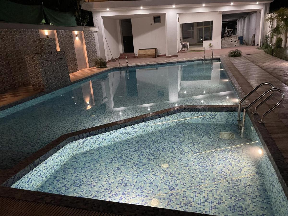 Sumedha G Village Resort And Spa Raiwala 外观 照片